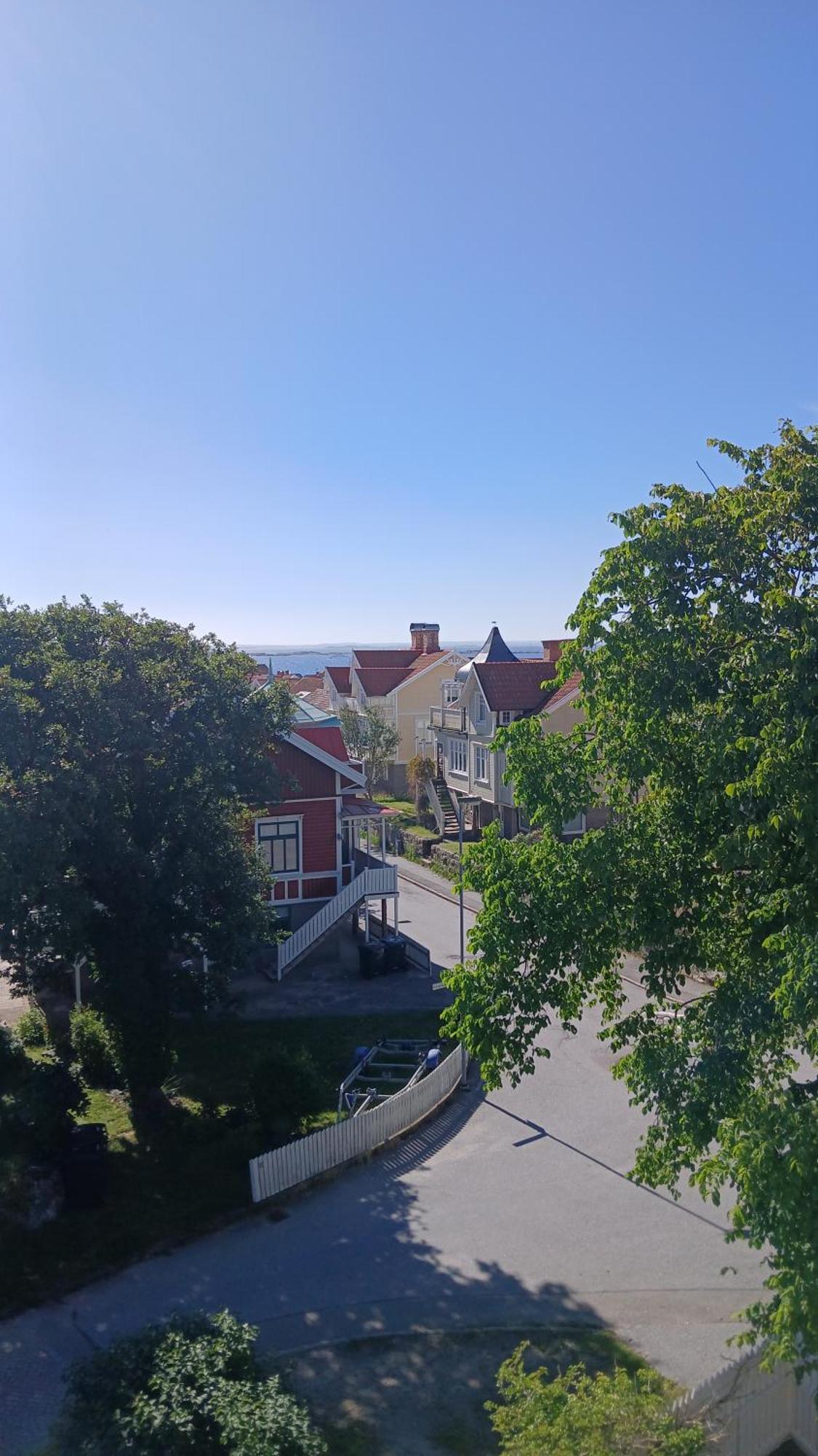 Stenroes Smoegen Centralt, Stora Rum Luaran gambar